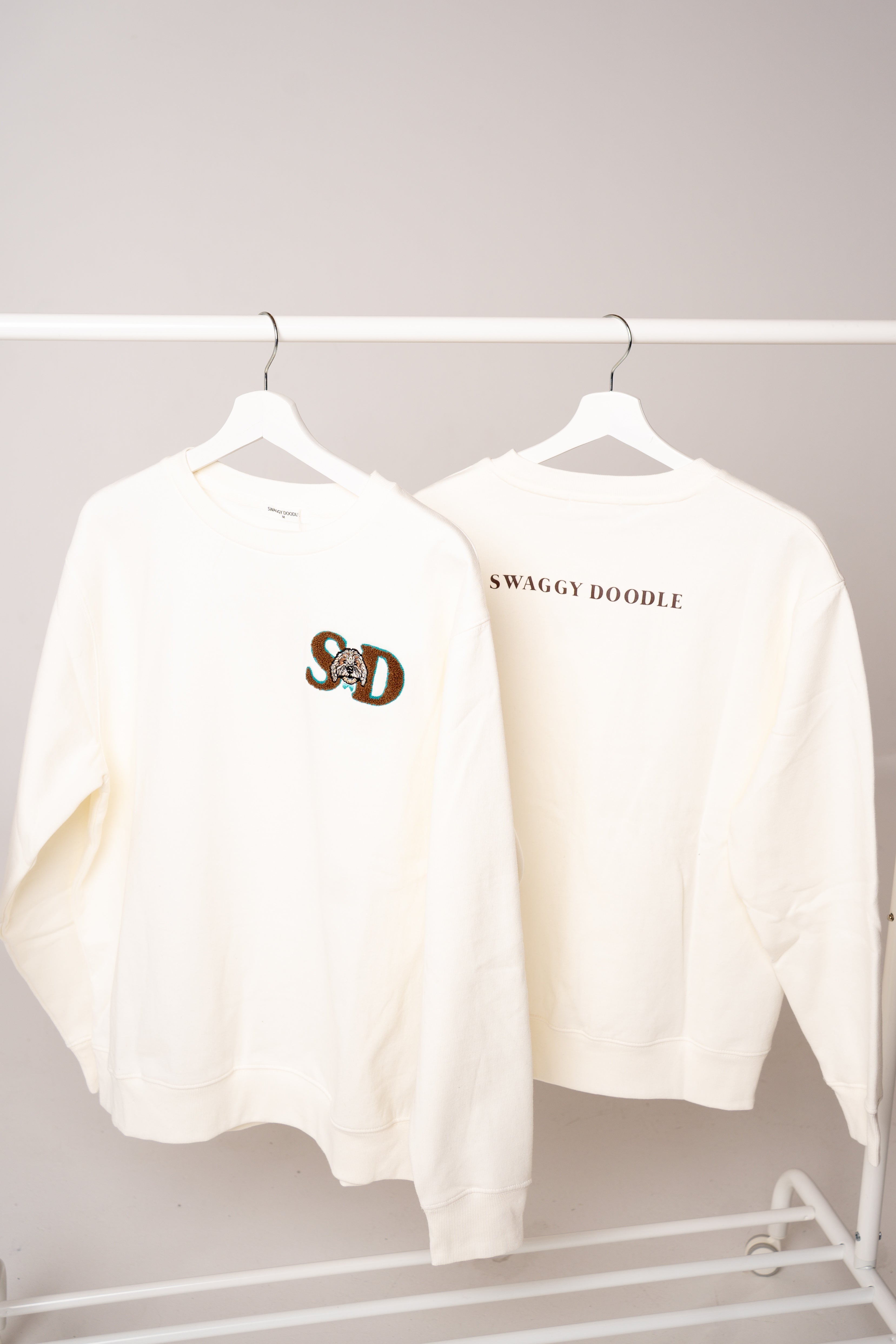 Men's Patched Sweatshirt white