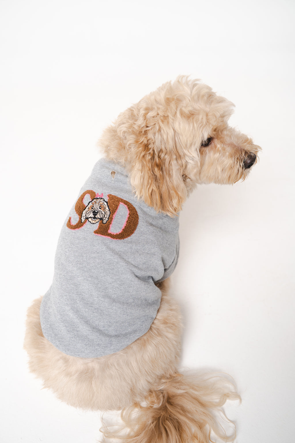 Dog's Pink Heart Patched Sweatshirt gray