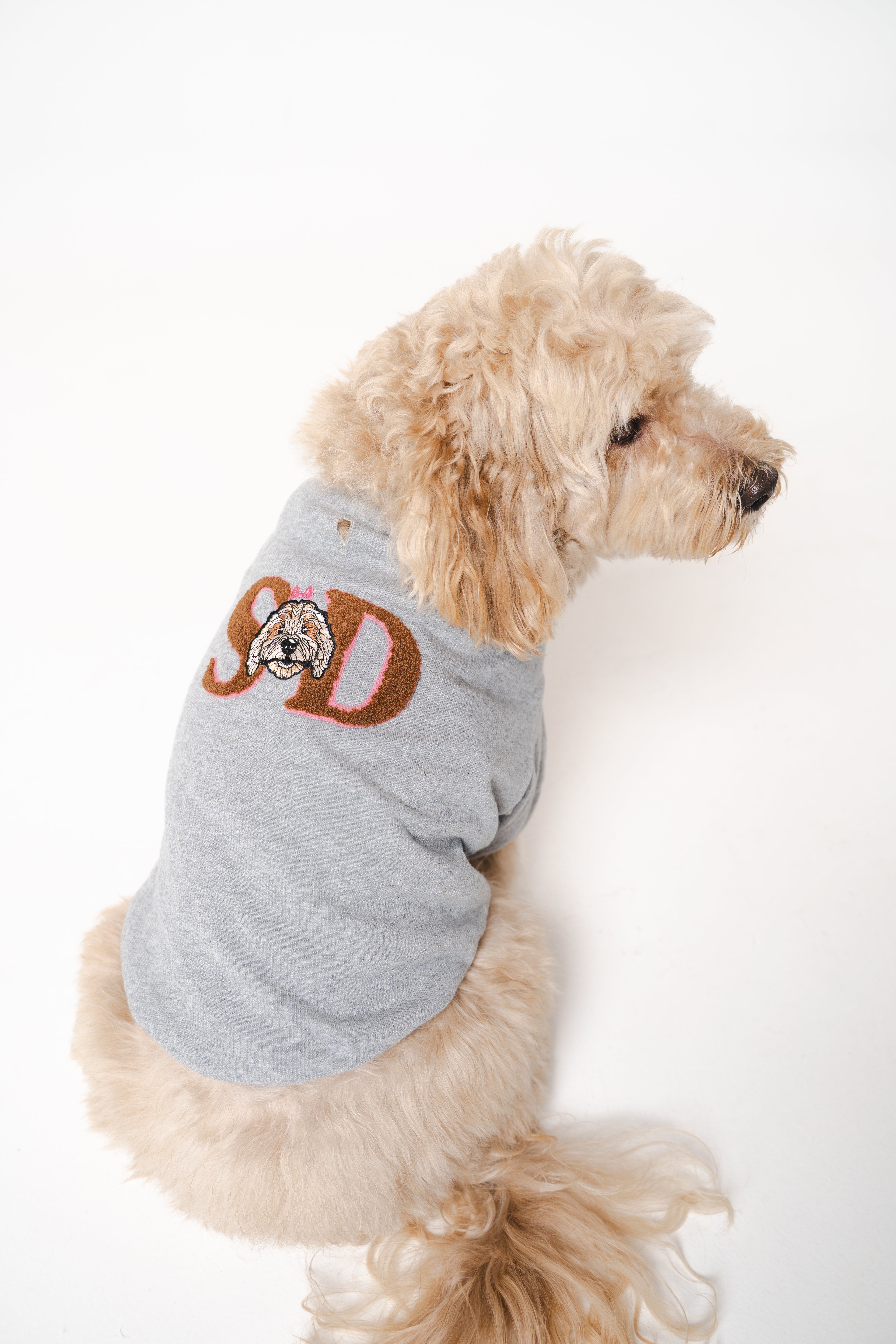 Dog's Pink Heart Patched Sweatshirt gray